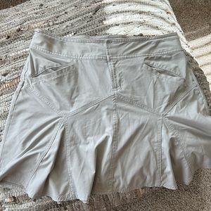 Athleta size 10 sporty skirt